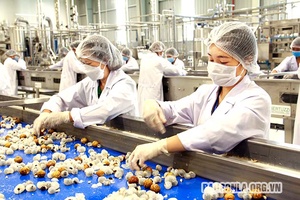 Đồng hành cùng doanh nghiệp, HTX, hộ kinh doanh phục hồi sản xuất