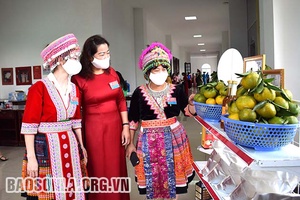 Xây dựng người phụ nữ  “Tự tin, tự trọng, trung hậu, đảm đang”