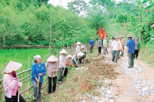 Mộc Châu ra quân làm đường giao thông, thủy lợi 