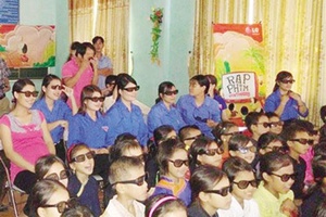 Chương trình “Rạp phim yêu thương” tại huyện Thuận Châu 