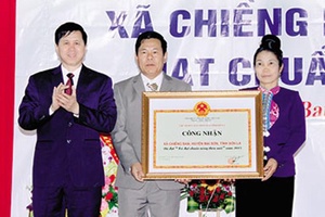 Xã Chiềng Ban đạt chuẩn nông thôn mới 