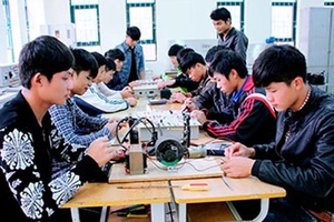 Dạy nghề sát với nhu cầu sử dụng lao động 