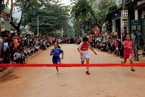 Yên Châu: Hội Khoẻ Phù Đổng huyện Yên Châu lần thứ XI năm 2016