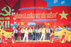 Chương trình nghệ thuật “Đảng là niềm tin tất thắng”