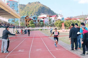 Ghi nhận từ Ngày hội thể thao học đường