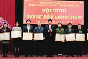 Triển khai công tác phổ biến, giáo dục  pháp luật năm 2016