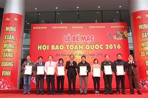 Bế mạc Hội báo toàn quốc 2016