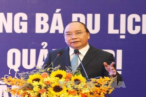 Thủ tướng Nguyễn Xuân Phúc dự Hội nghị xúc tiến đầu tư và quảng bá du lịch tỉnh Quảng Trị năm 2016