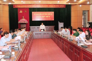 Phiên họp thứ 5 Ủy ban bầu cử tỉnh