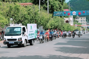 Thành phố: Phát động chương trình thi đua “Gia đình tiết kiệm điện năm 2016”