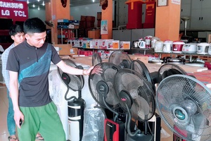 “Nóng” thị trường thiết bị giải nhiệt