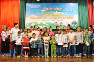 Lễ phát động Tháng hành động vì trẻ em năm 2016