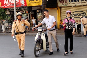 Hà Nội: Tiếp tục ra quân đảm bảo trật tự an toàn giao thông