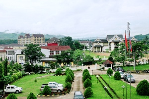 Thăm vùng đất Bắc Lào tươi đẹp