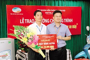Viettel Sơn La: Trao thưởng chương trình “Đăng ký 3G - Mimax1.5 có cơ hội trúng ngay xe máy”