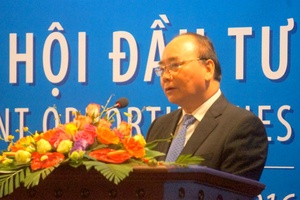 Thủ tướng Nguyễn Xuân Phúc: Quảng Ngãi phải đổi mới tư duy trong phát triển kinh tế