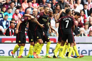 Man City - Steaua: Tiến bước vào vòng bảng