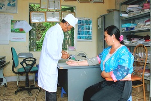 Ghi ở Trạm Y tế vùng cao Co Tòng