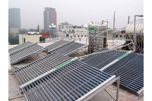 Thúc đẩy thương mại và đầu tư về năng lượng sạch và tái tạo