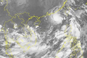 Bão số 6 tiến vào khu vực Đông Bắc Biển Đông cách Hoàng Sa 720km