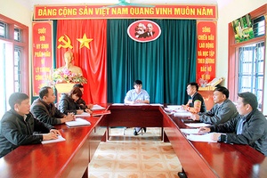 Phát triển Đảng ở bản, trường học, trạm y tế chưa có đảng viên và tổ chức Đảng: Kỳ 1: Đảm bảo sự lãnh đạo toàn diện của Đảng trên mọi địa bàn