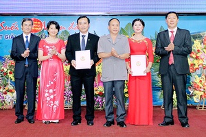 Bệnh viện Đa khoa tỉnh: Công bố Quyết định bệnh viện hạng I và ra mắt trung tâm chấn thương chỉnh hình