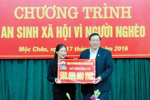 Mộc Châu: Vận động trên 1,6 tỷ đồng cho quỹ “Vì người nghèo và an sinh xã hội”