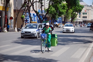 Hầu hết các khu vực trên cả nước đều có nắng, nhiệt độ ở Bắc Bộ tăng nhanh