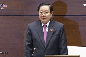 Bộ trưởng Bộ Nội vụ trả lời nhiều vấn đề “nóng” về tinh giản biên chế, bổ nhiệm người nhà