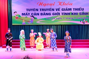 Tuyên truyền mất cân bằng giới tính khi sinh