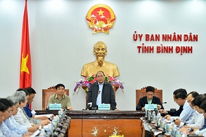 Thủ tướng Nguyễn Xuân Phúc làm việc với lãnh đạo chủ chốt tỉnh Bình Định