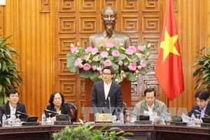 Phó Thủ tướng Vũ Đức Đam: Đẩy mạnh công tác chăm sóc sức khỏe cho người cao tuổi trên cả nước