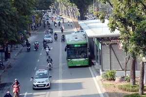  Phát triển các tuyến xe buýt nhanh để giảm ùn tắc giao thông tại các đô thị lớn