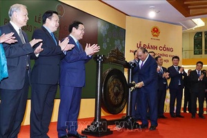 Thủ tướng: Tiếp tục phát triển thị trường chứng khoán bền vững