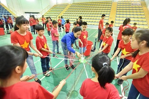 Trung tâm hoạt động Thanh thiếu niên tỉnh: Tổ chức chương trình "Học làm người có ích" 