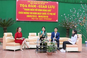 Trường THPT Sốp Cộp: Tọa đàm - Giao lưu "Thanh niên với bình đẳng giới"