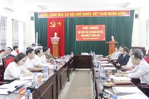 Huyện ủy Phù Yên: Gặp mặt các cơ quan báo chí, văn nghệ sỹ năm 2019