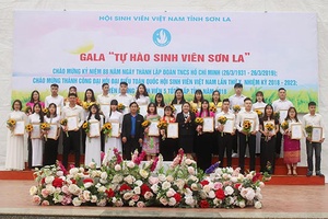 Chương trình Gala “Tự hào sinh viên Sơn La”