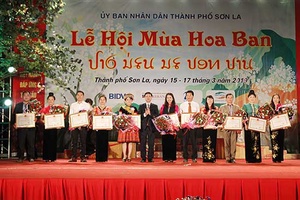 Lễ hội mùa hoa ban năm 2019 thành phố Sơn La thành công tốt đẹp