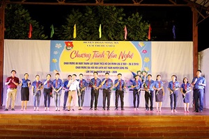 Huyện Đoàn Sông Mã: Tổ chức chương trình văn nghệ chào mừng Ngày thành lập Đoàn