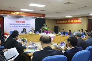 Cán bộ, công chức, viên chức cần khẳng định tính nêu gương, đạo đức công vụ
