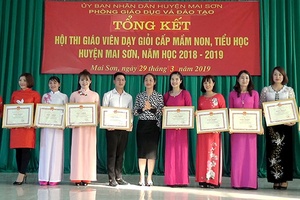 Mai Sơn: 97 giáo viên mầm non, tiểu học đạt giáo viên dạy giỏi cấp huyện năm học 2018 – 2019