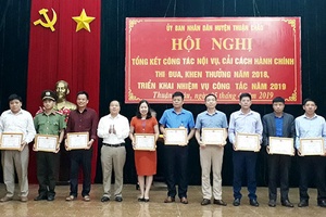 Thuận Châu: Tổng kết công tác Nội vụ, cải cách hành chính, thi đua khen thưởng năm 2018 và triển khai nhiệm vụ 2019