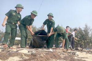 Bội đội Biên phòng Quảng Nam phát động chương trình “Hãy làm sạch biển”