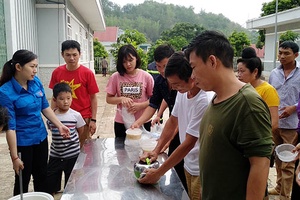 "Nồi cháo 0 đồng" ấm áp nghĩa tình