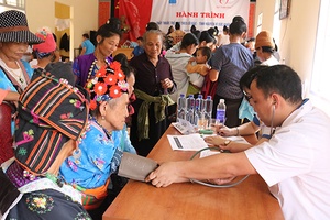 Hành trình "Thầy thuốc trẻ làm theo lời Bác - Tình nguyện vì sức khỏe cộng đồng" năm 2019