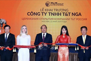 Thủ tướng Nguyễn Xuân Phúc dự lễ khai trương hoạt động của Tập đoàn T&T Group