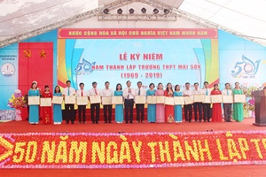 Trường THPT Mai Sơn: Kỷ niệm 50 năm thành lập trường