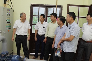Trung tâm Nước sạch và VSMT nông thôn: Bàn giao công trình cấp nước liên xã 