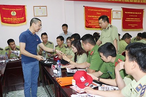 Chủ động đấu tranh loại bỏ hàng giả, hàng nhái